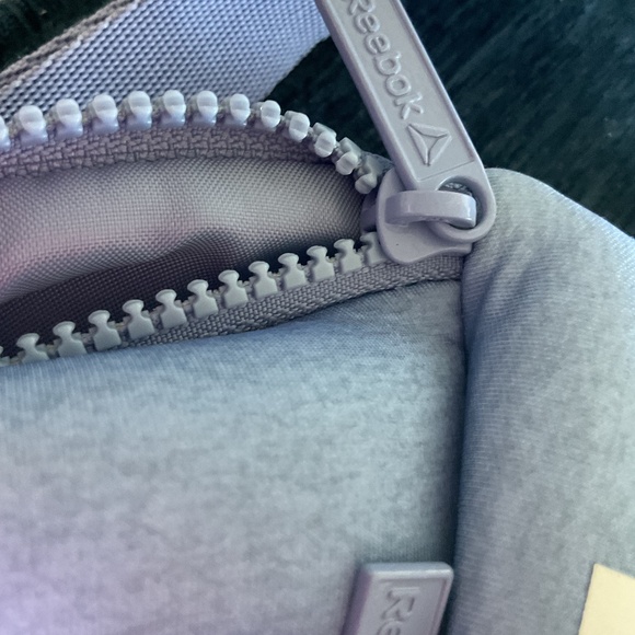 Reebox Adjustable Light Blue Backpack - Picture 5 of 5